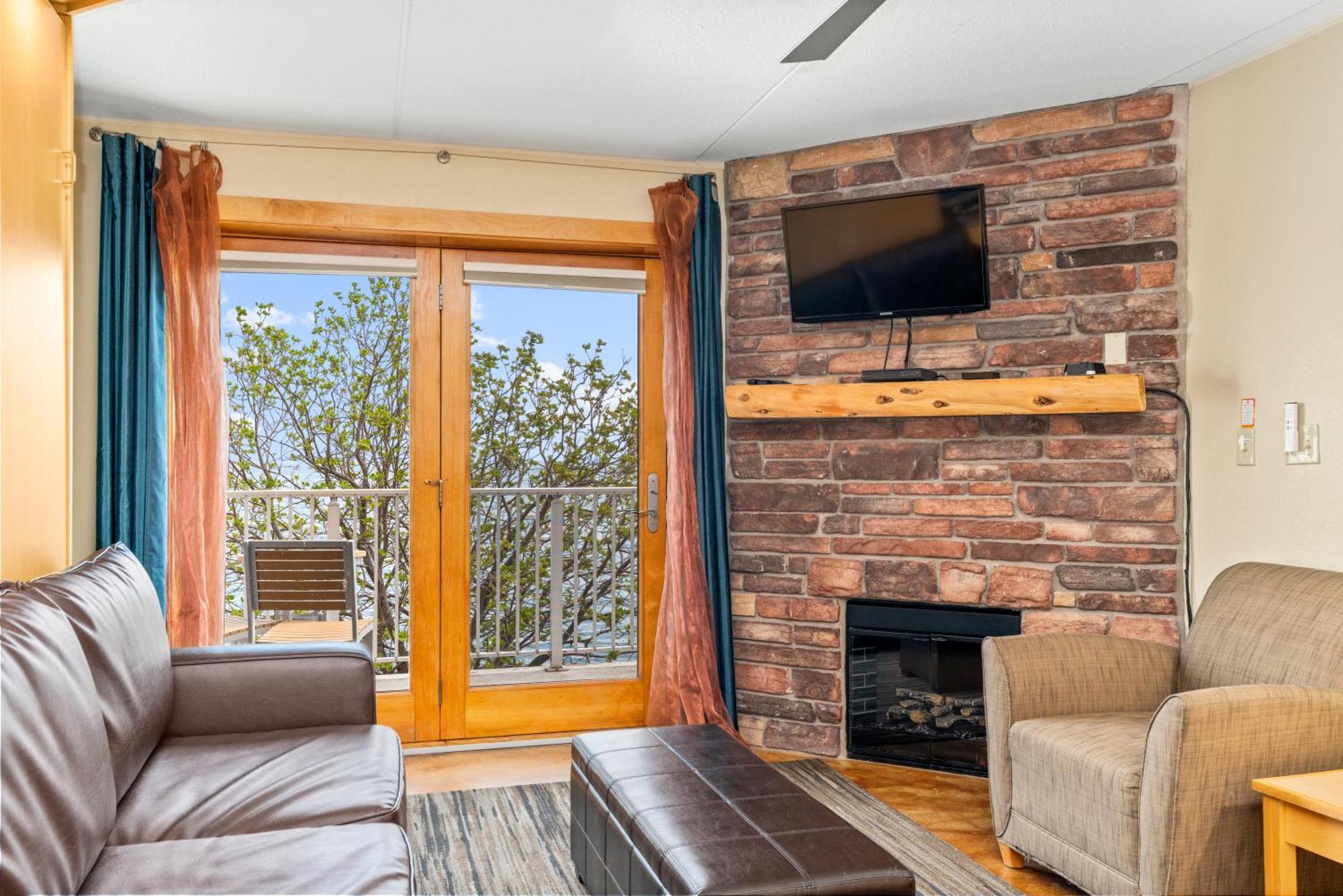 East Bay Suites Grand Marais Exteriér fotografie